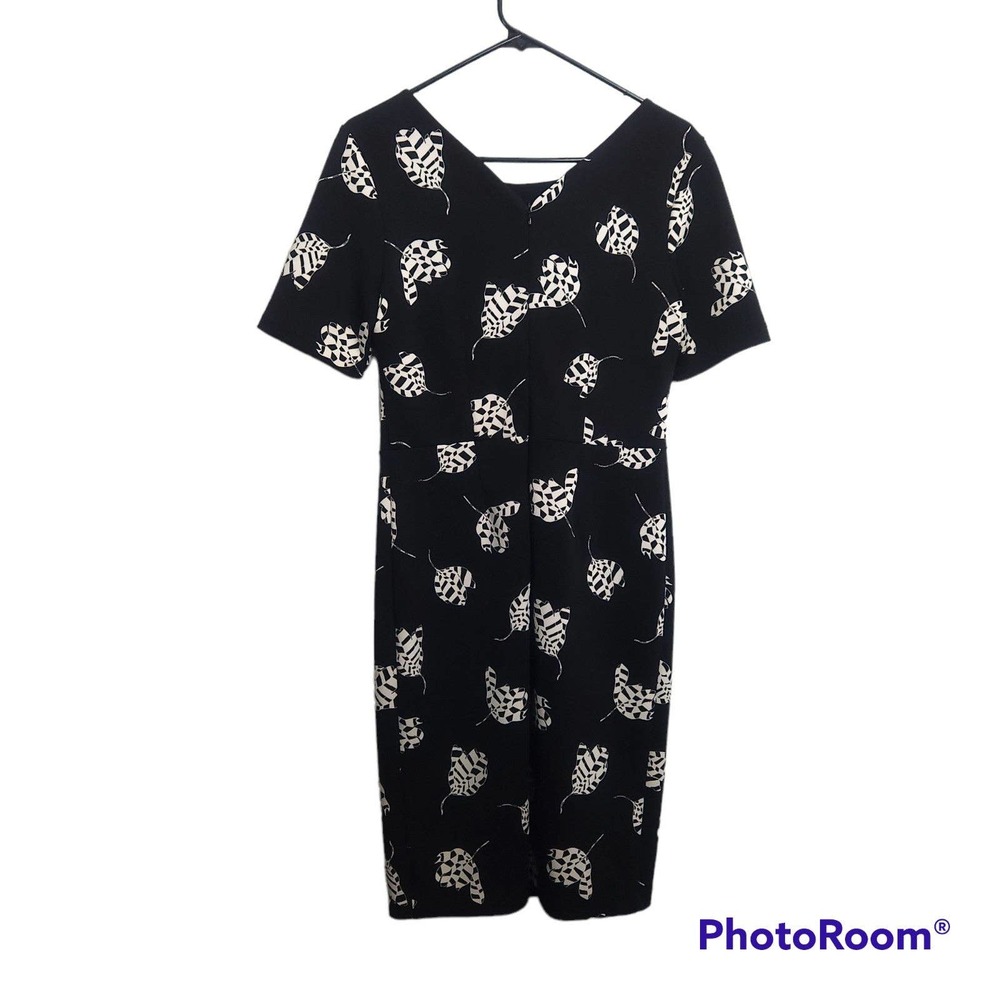 Vince Camuto Checkered Leaf Print Scuba Dress - Picture 4 of 5